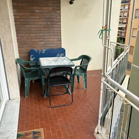 Life Apartment